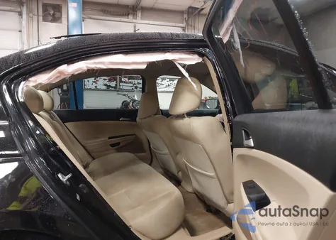 2012 Honda Accord 2.4 Lx from USA, damaged, VIN 1HGCP2F31CA184953